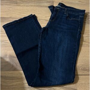 Joe’s jeans -Curvy boot cut mid rise